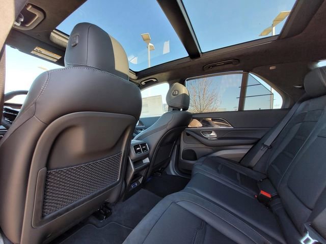 New 2025 MANUFAKTUR Alpine Grey Mercedes-Benz AMG® GLE 63 S 4MATIC+ SUV image 69