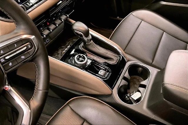 Used 2023 Onyx Black GMC Denali image 17