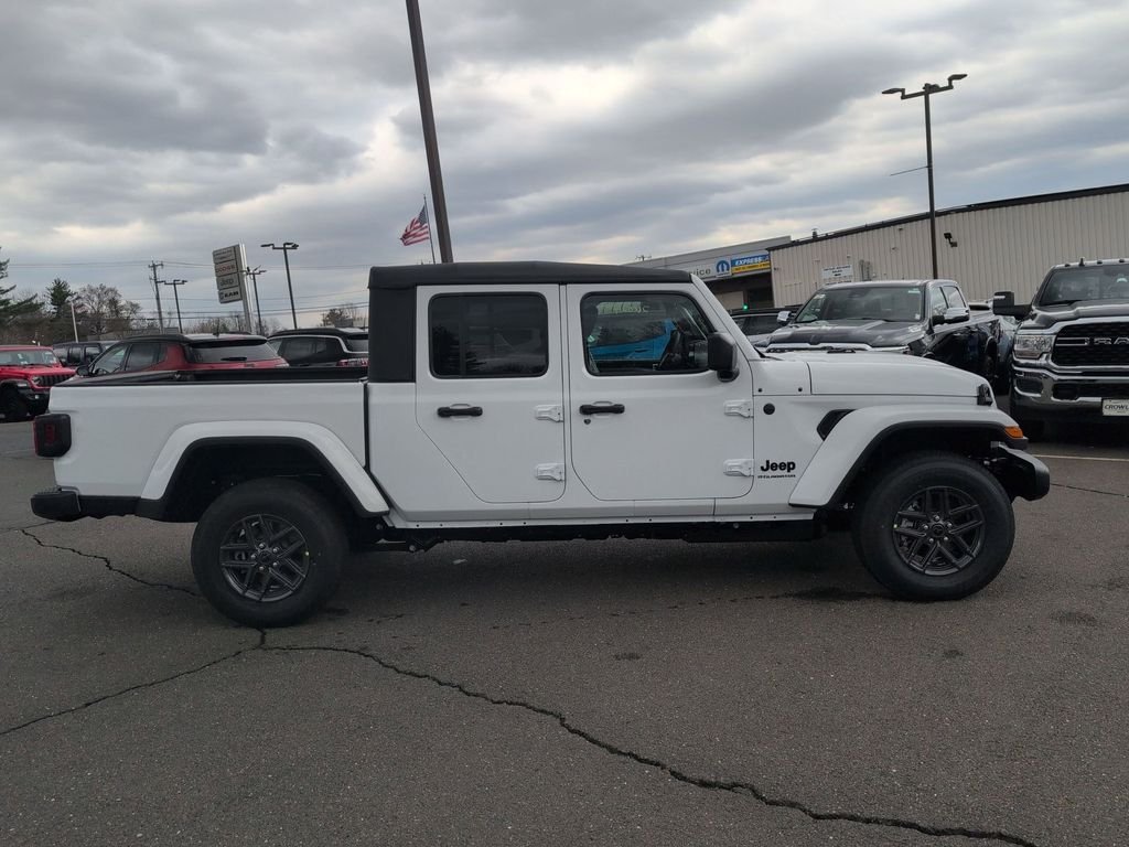 New 2026 Bright White Clear-Coat Exterior Paint Jeep Sport S image 2