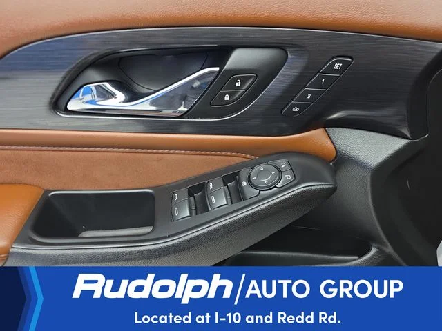Used 2020 Pearl Chevrolet High Country image 13