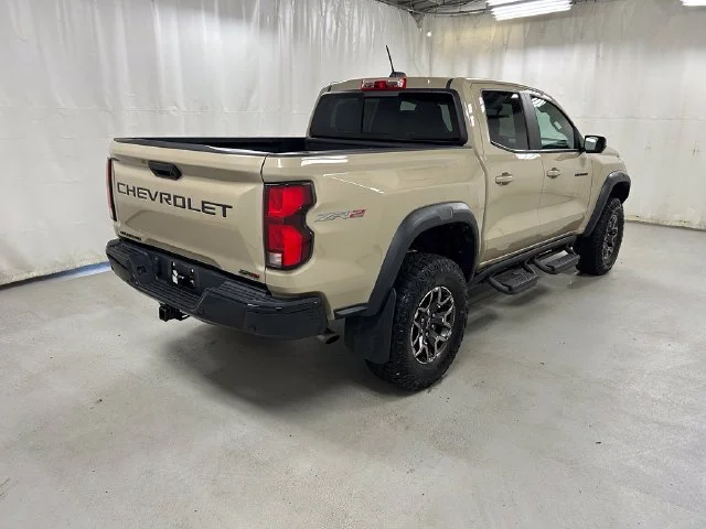 2024 Chevrolet Colorado ZR2 - Photo 4