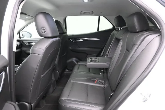 Used 2024 Summit White Buick Preferred image 22