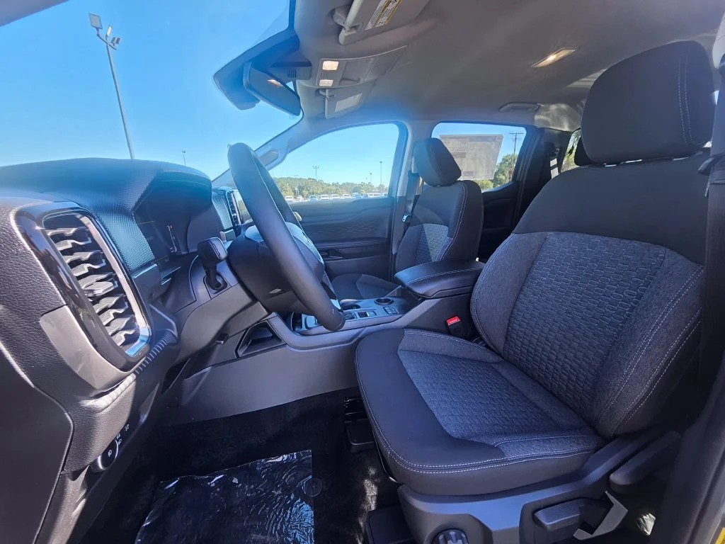 New 2026 Carbonized Gray Metallic Ford XLT image 4