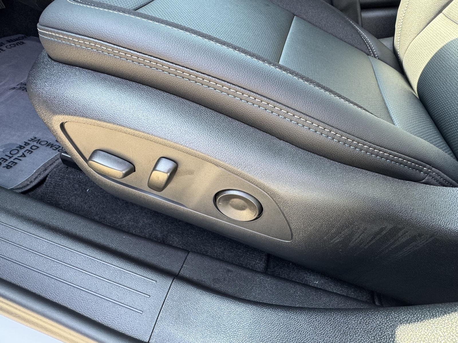 2026 Chevrolet Equinox EV 2LT - Photo 7