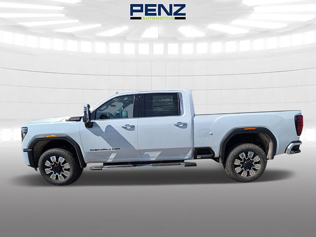 2026 GMC Sierra 3500HD Denali - Photo 3