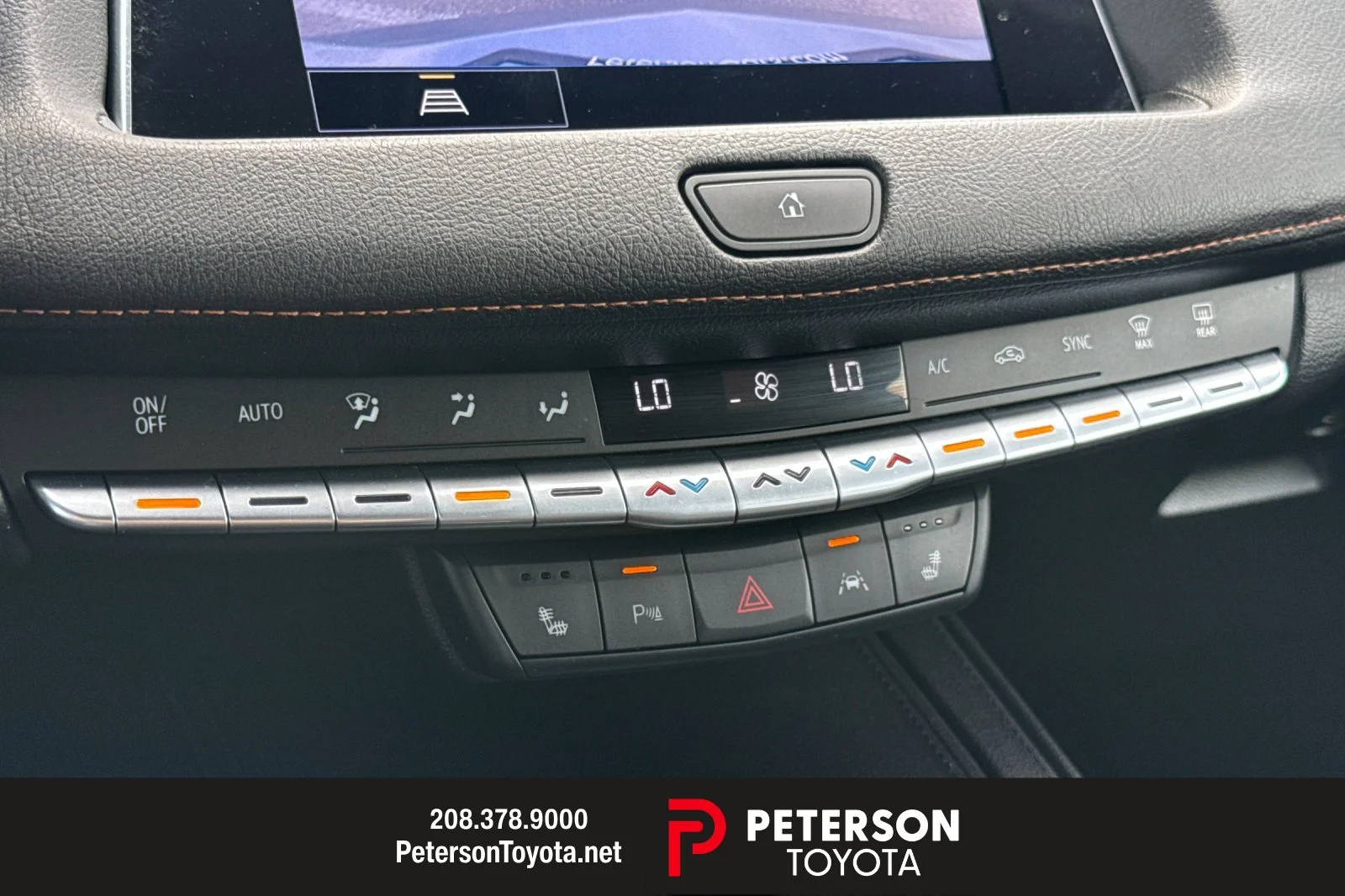 Used 2023  Cadillac Sport image 19