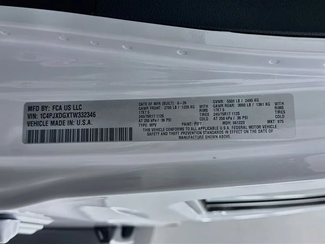 New 2026 Bright White Clear-Coat Exterior Paint Jeep Sport S image 32