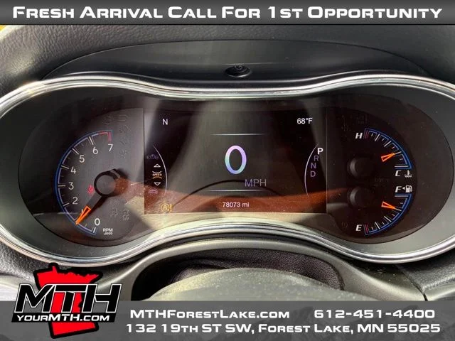 Used 2022 White Jeep Laredo X image 13