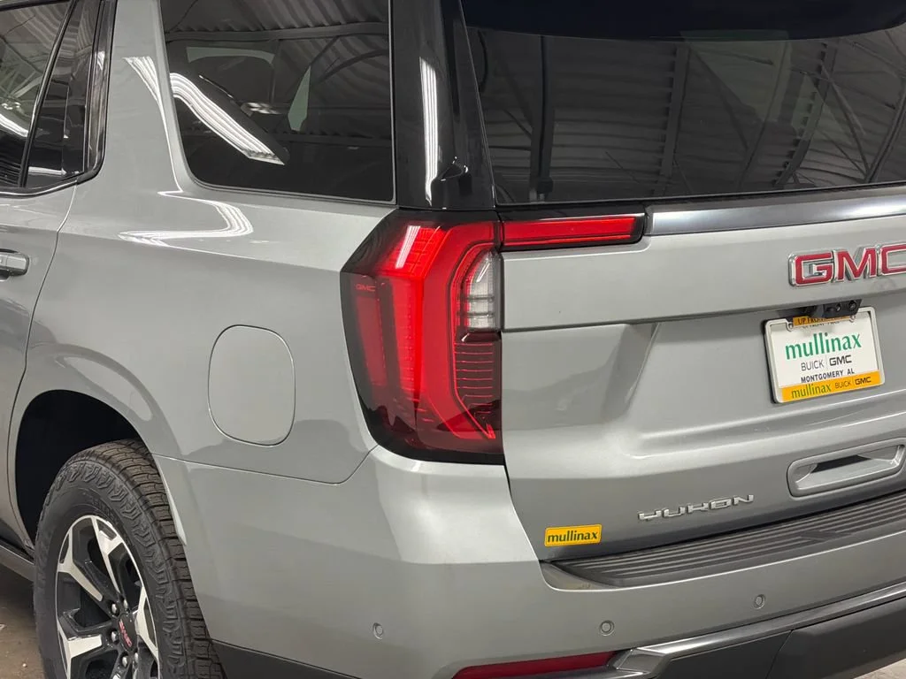 New 2026 Sterling Metallic GMC AT4 image 15
