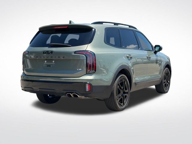 Used 2025 Green Kia EX X-Line image 21