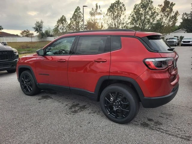 New 2026 Red Hot Pearlcoat Jeep Latitude image 10