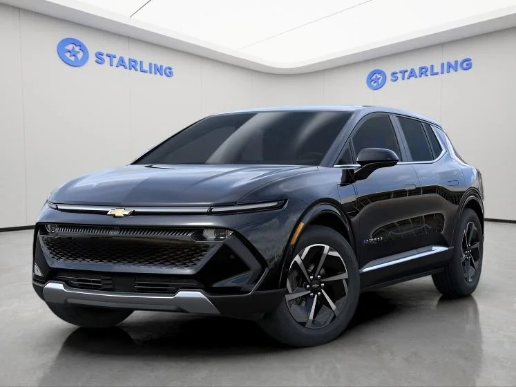Used 2025 Black Chevrolet LT image 8