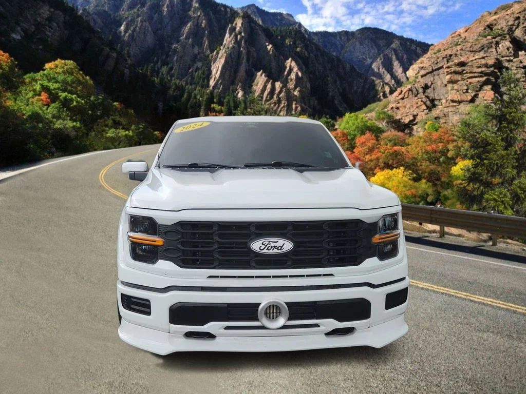 Used 2024 White Ford XL image 6