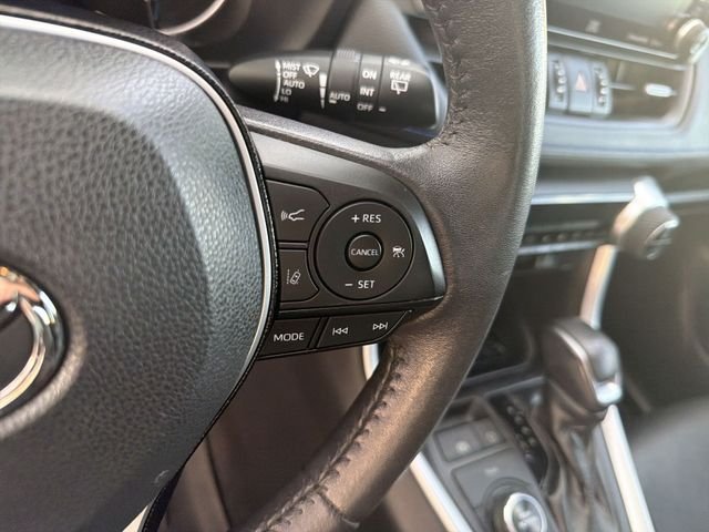 2021 Toyota RAV4 XSE - Photo 18