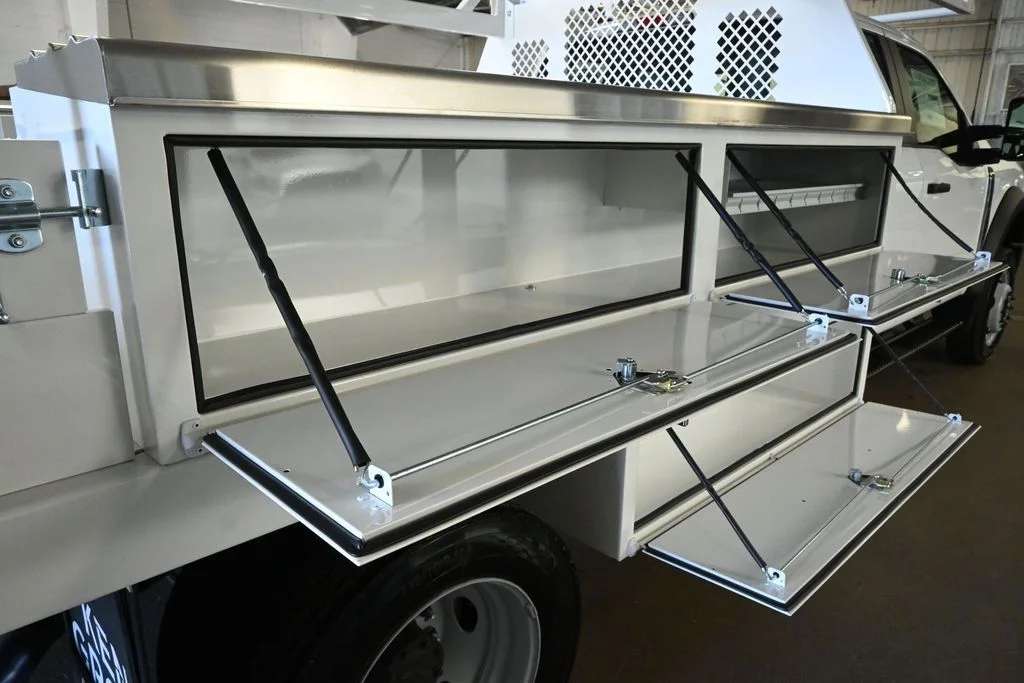 New 2026 Oxford White Ford XL image 32