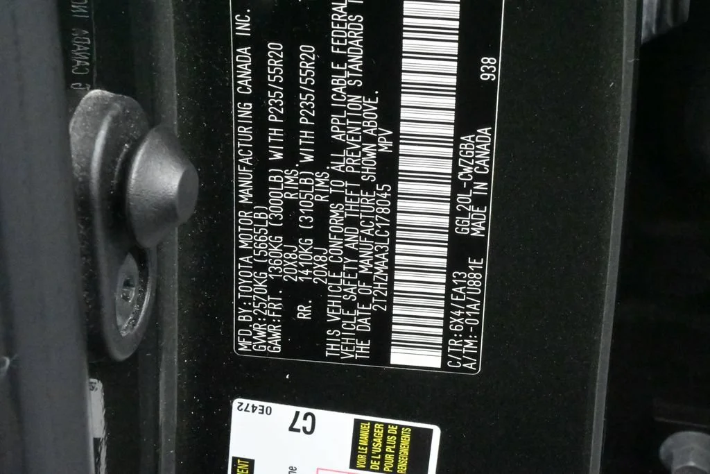 Used 2020 Green Pearl Lexus 350 image 17