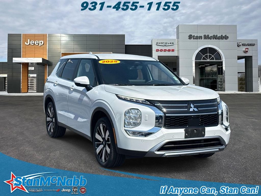 2025 Mitsubishi Outlander SE S-AWC's photo