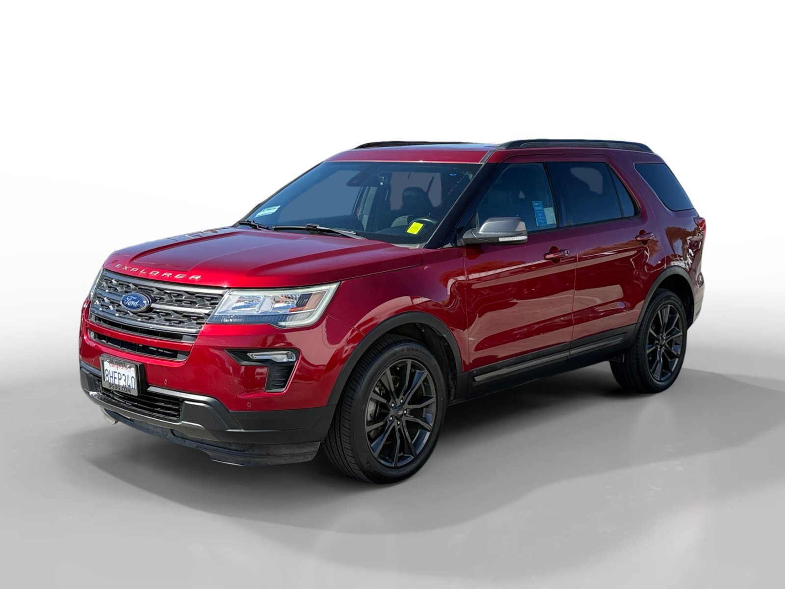 Used 2018 Ruby Red Metallic Ford XLT image 1