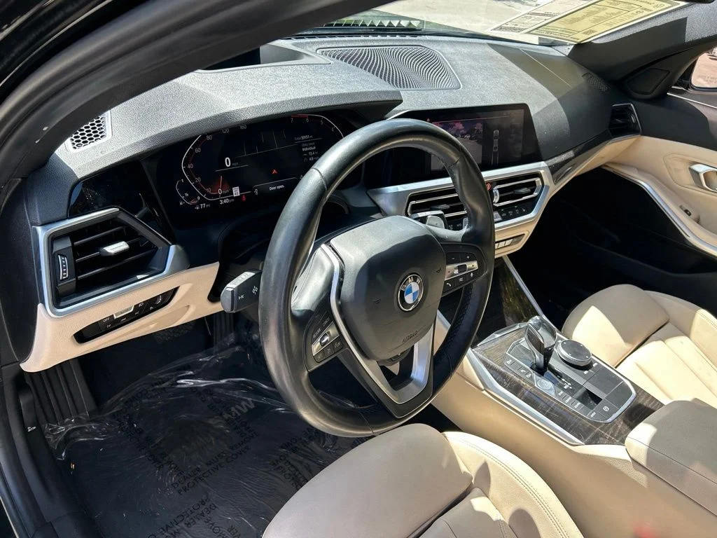 Used 2019 Jet Black BMW 330i image 23
