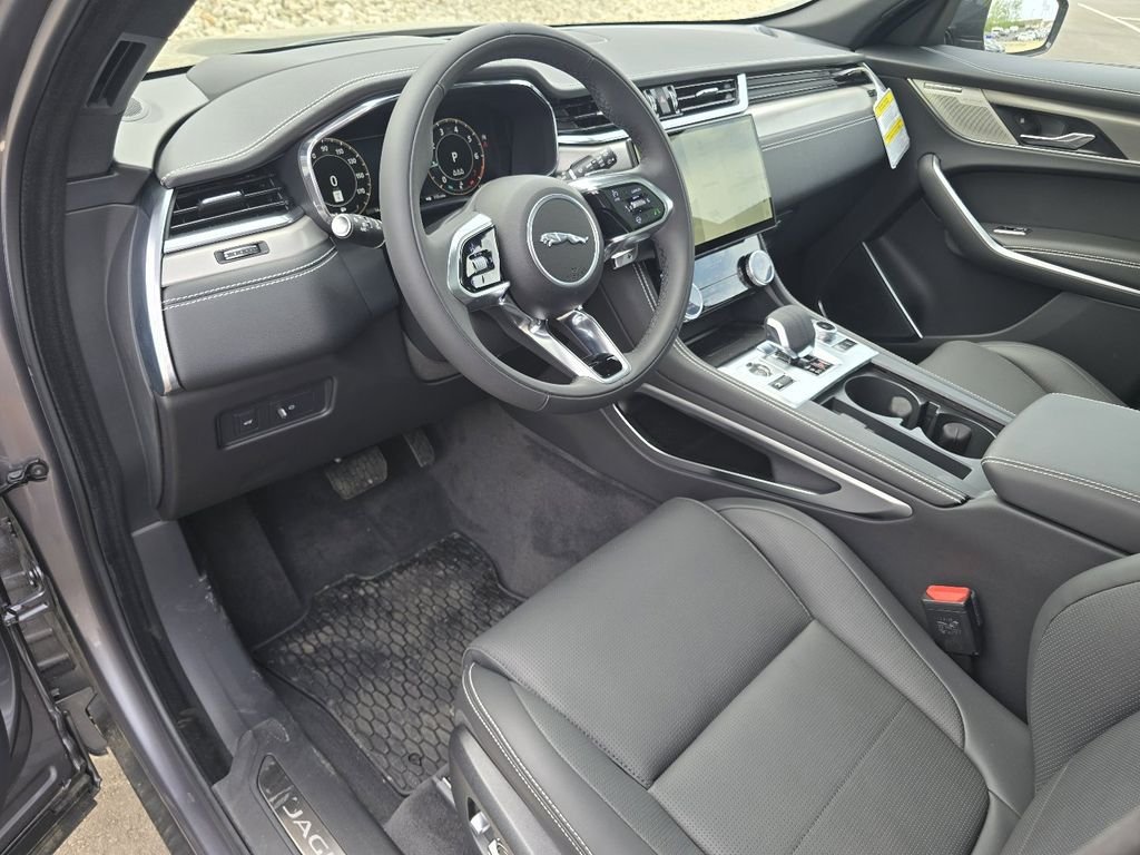 New 2026 Eiger Grey Jaguar P250 R-Dynamic S image 37