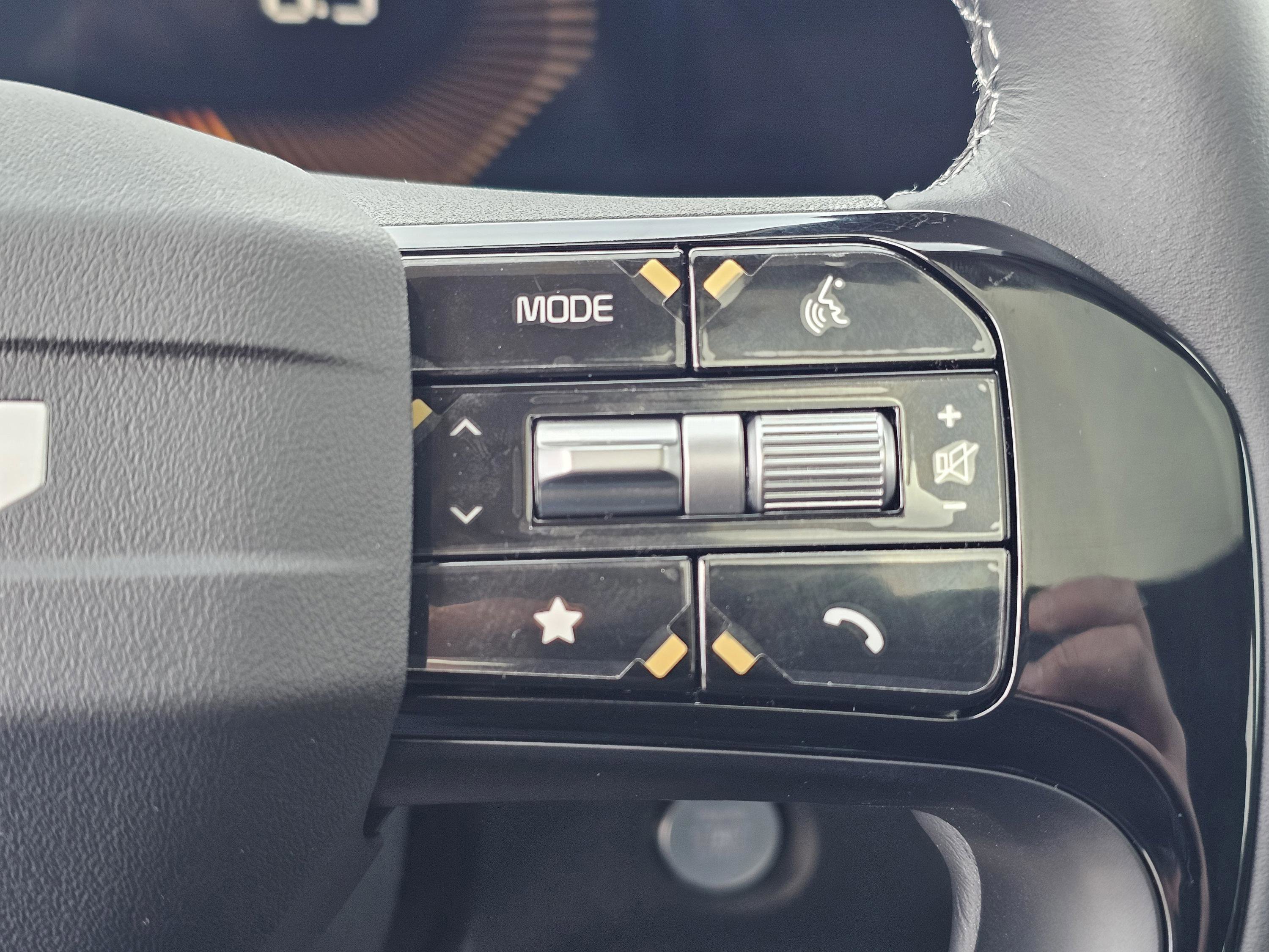 New 2026 Wolf Gray Kia S image 21