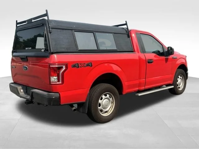 Used 2017 Red Ford XL image 5