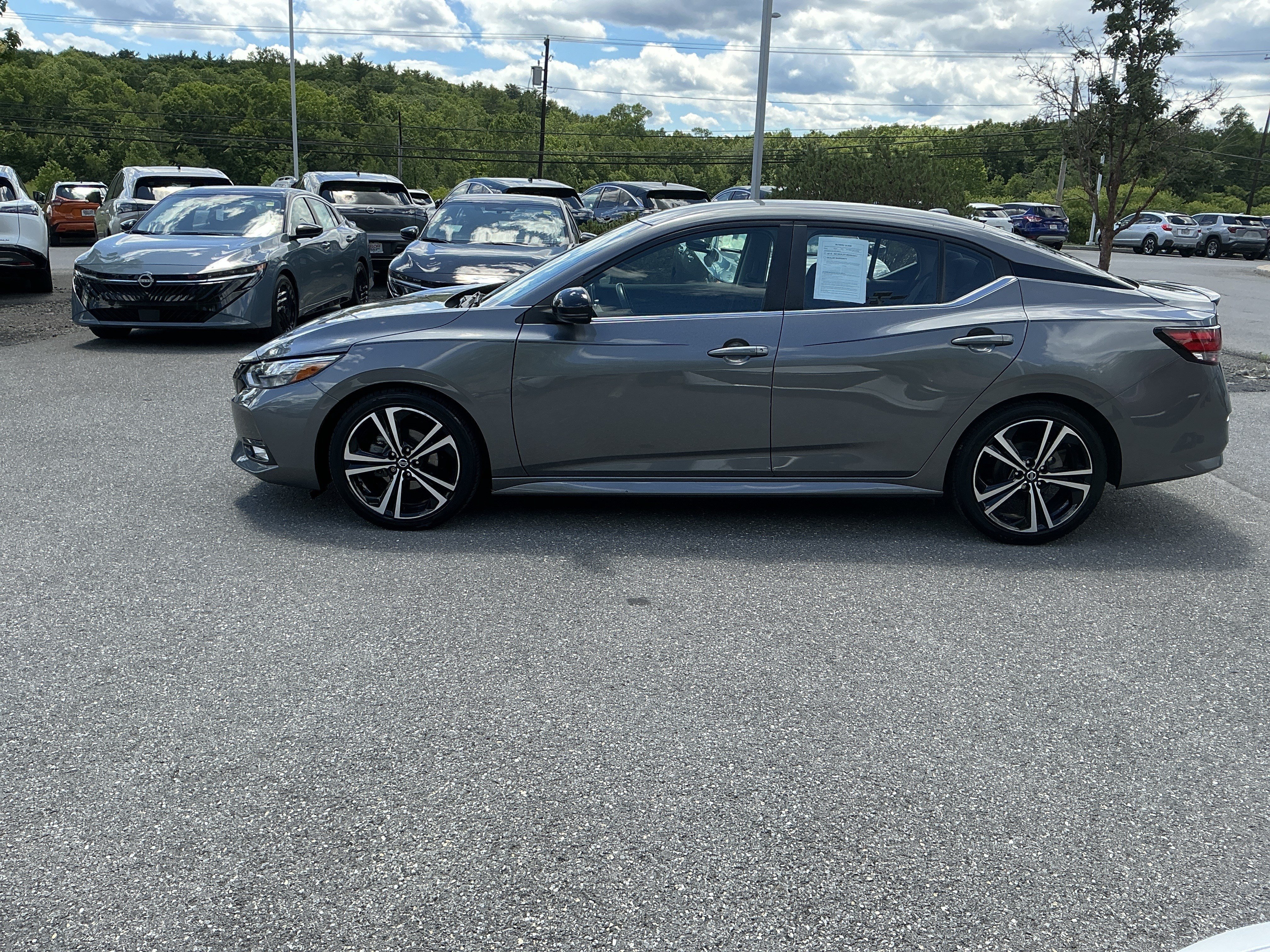 Used 2022 Gun Metallic Nissan SR image 6