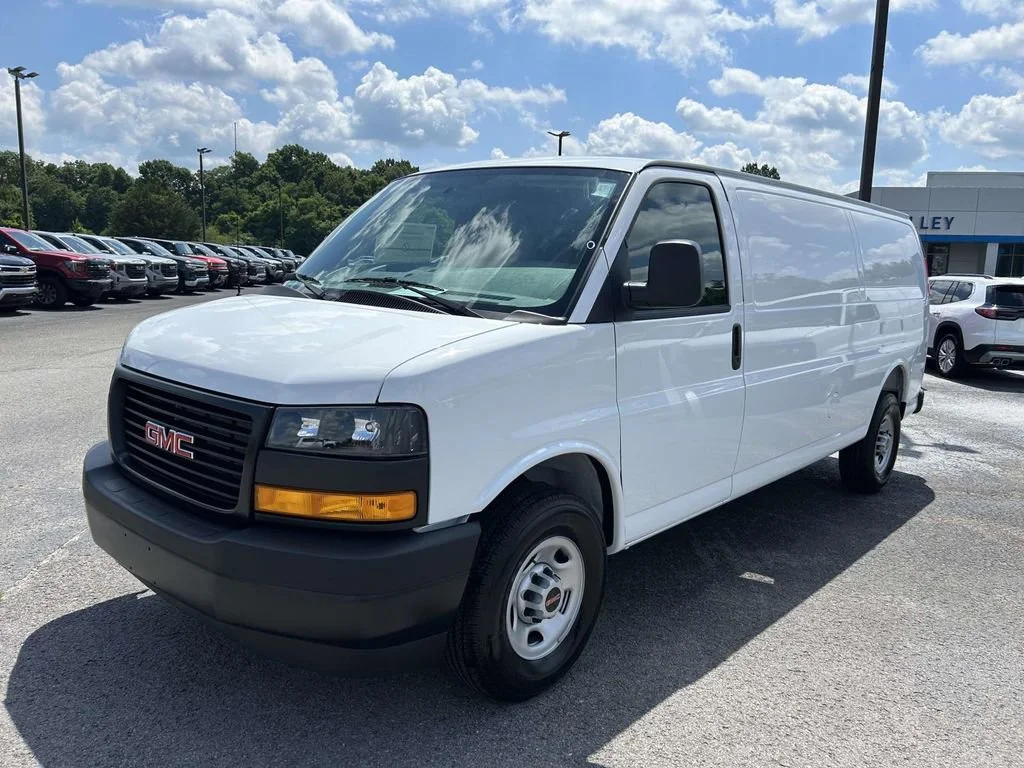 New 2026 Summit White GMC Work Van image 8