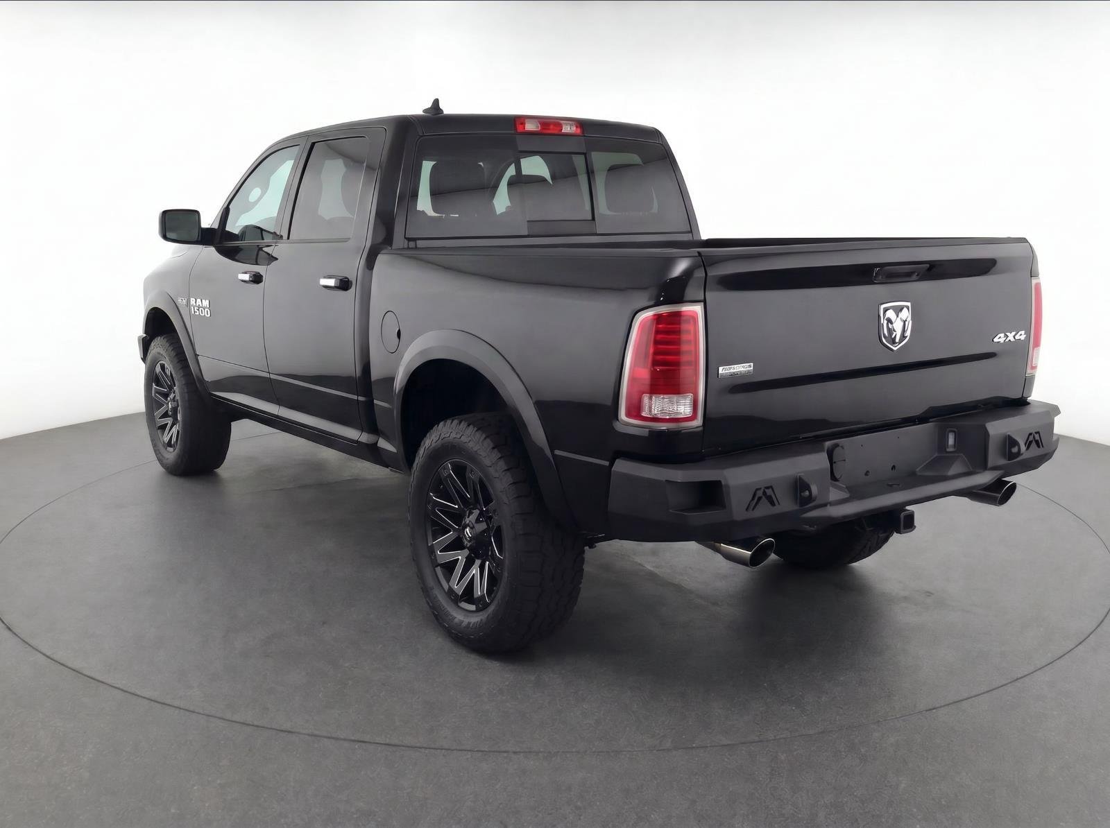 Used 2017 Brilliant Black Crystal Pearlcoat Ram Laramie image 3