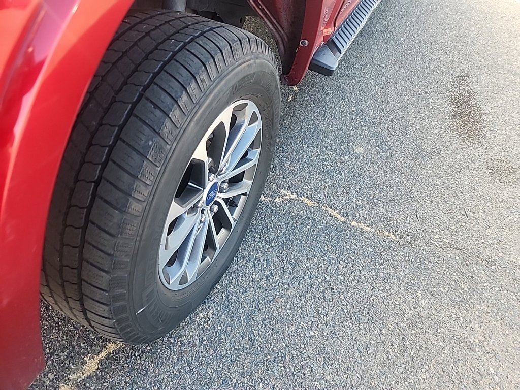Used 2019 Ruby Red Metallic Ford XLT image 14