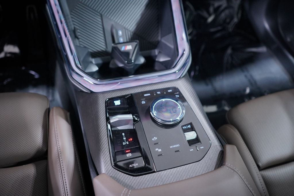 New 2026 Black Sapphire Metallic BMW 30 xDrive image 11