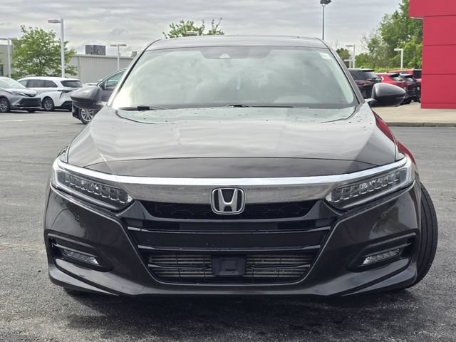 Used 2018 Black Honda Touring 1.5T image 13