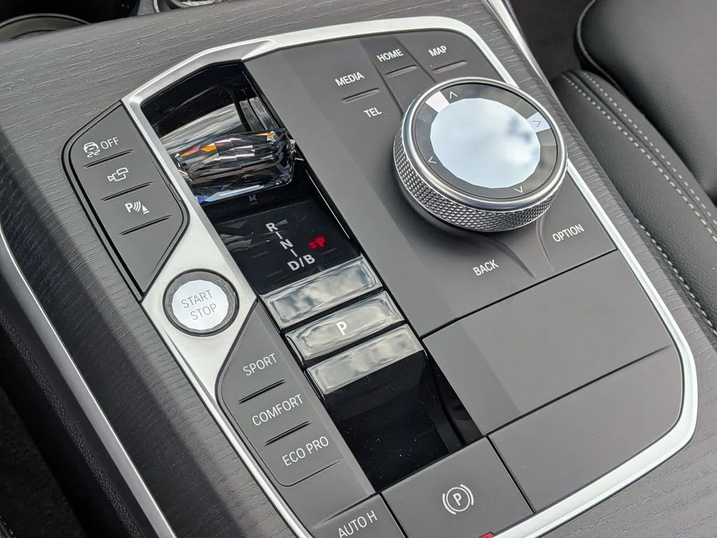 New 2026 Gray BMW eDrive40 image 32