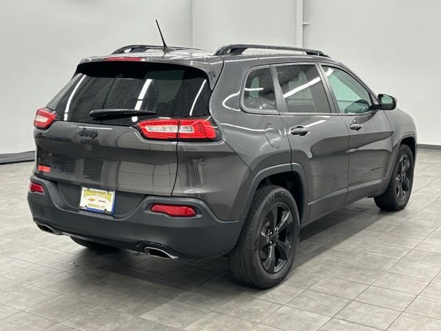 Used 2016 Jeep Cherokee Altitude with VIN 1C4PJMCSXGW121271 for sale in Murray, KY