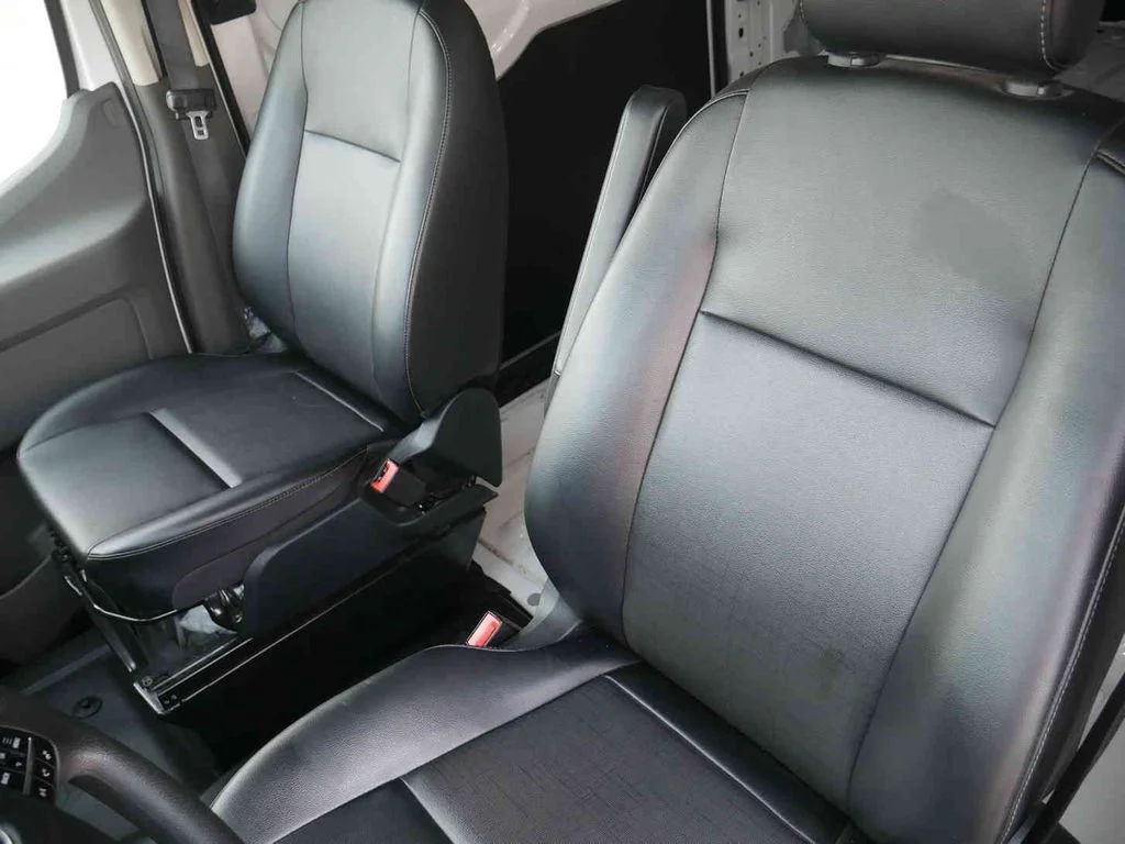 Used 2025 White Ford Base image 26