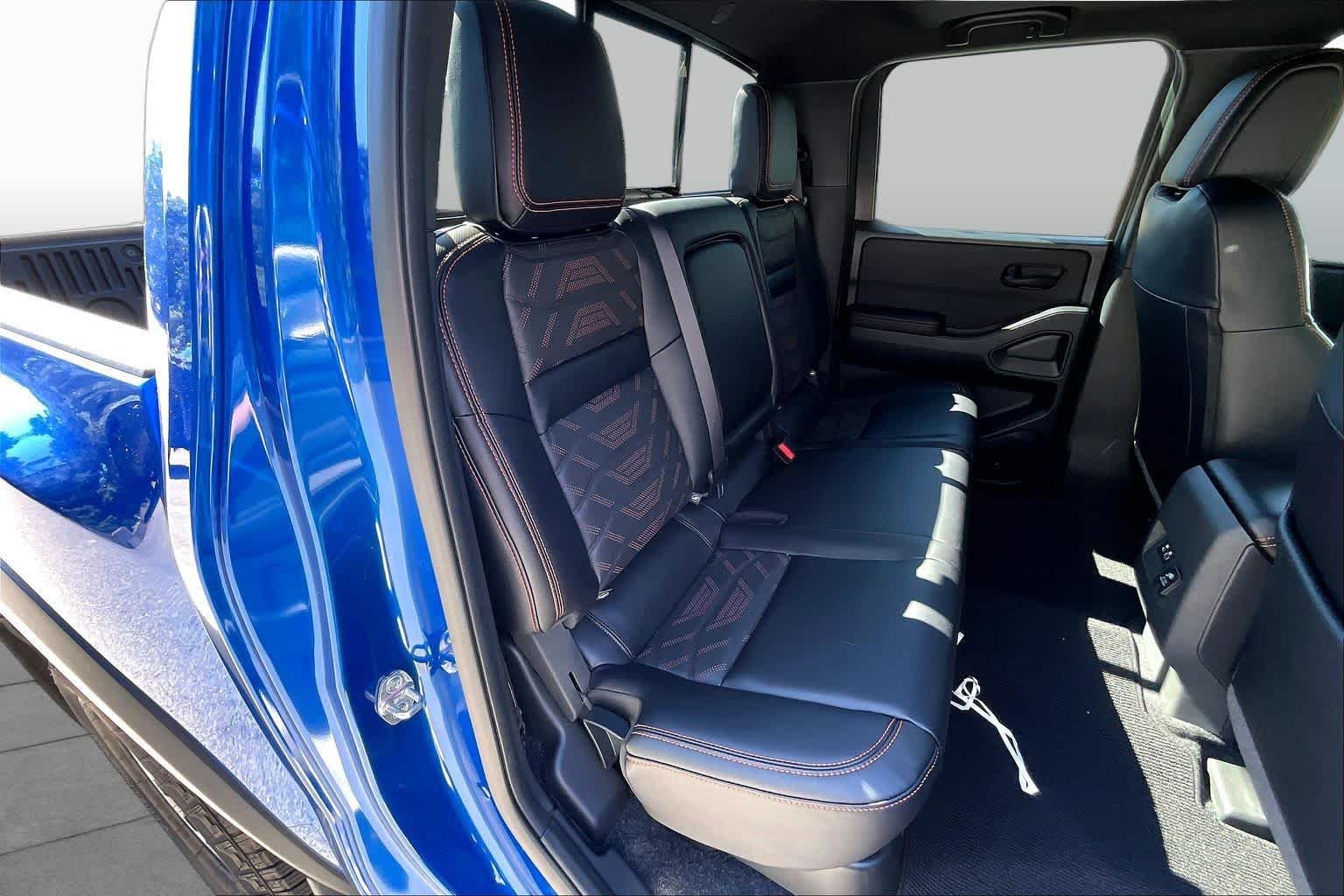 Used 2026 Bluestone Pearl Nissan PRO-4X image 19