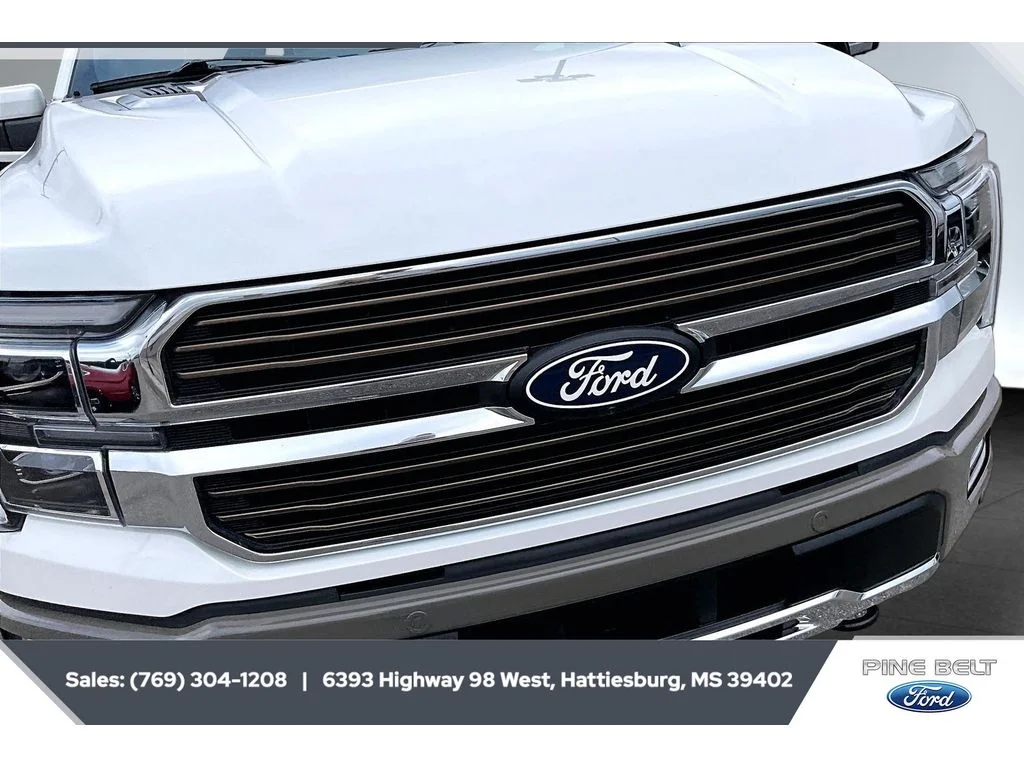 Used 2025 Star White Ford King Ranch image 22