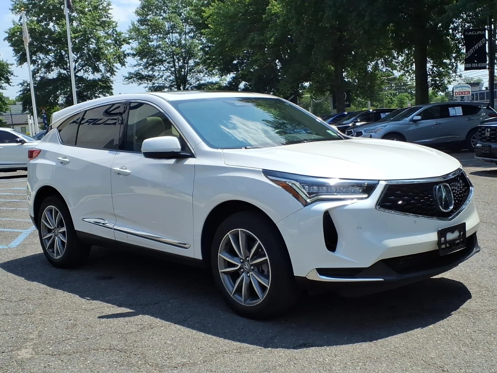 Used 2024 Platinum White Pearl Acura SH-AWD TECH image 20