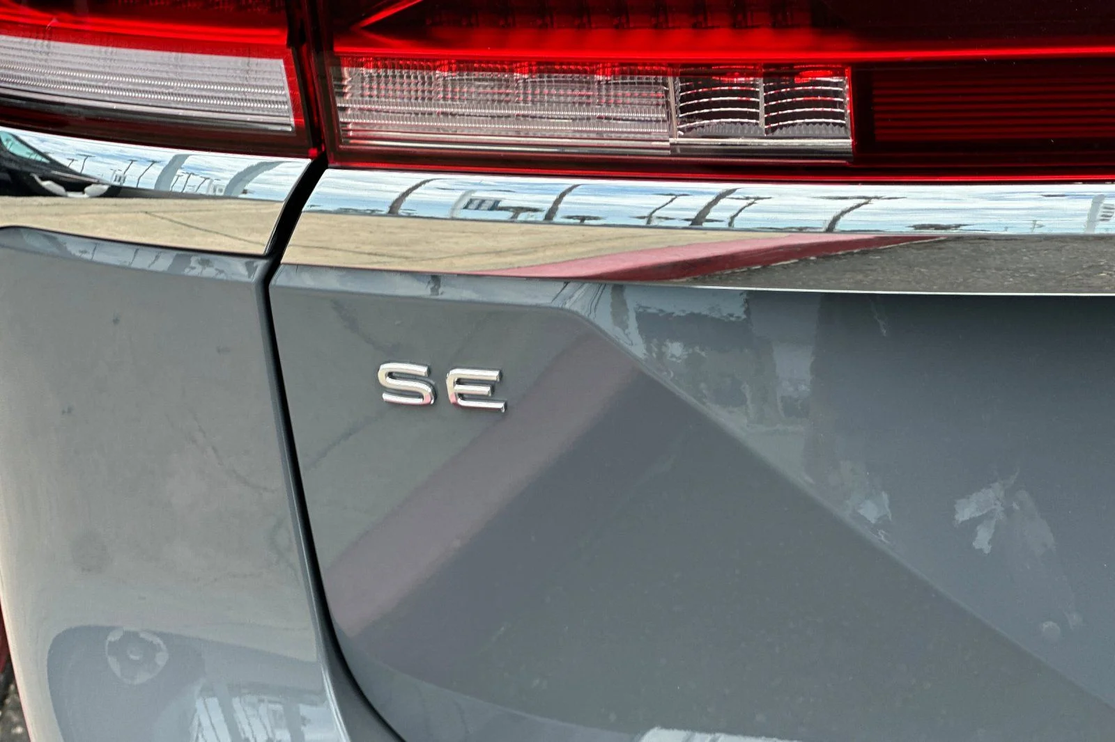 New 2026 Gray Volkswagen 2.0T SE w/Technology image 7