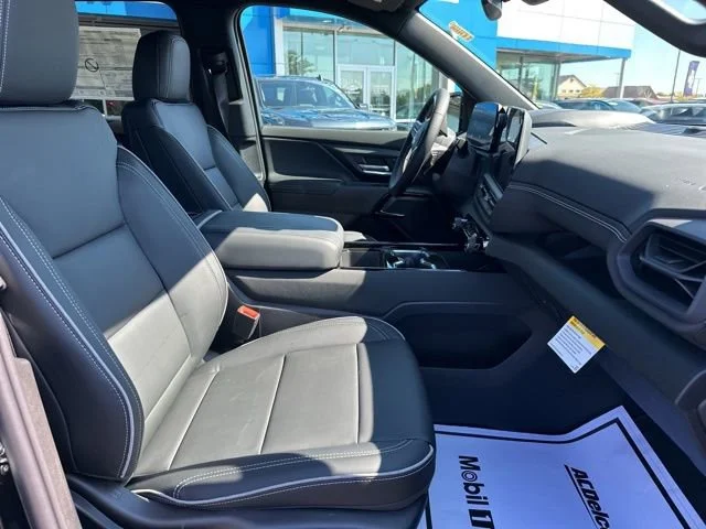 2026 Chevrolet Silverado EV LT - Photo 11