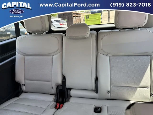 Used 2025 Black Ford Platinum image 19