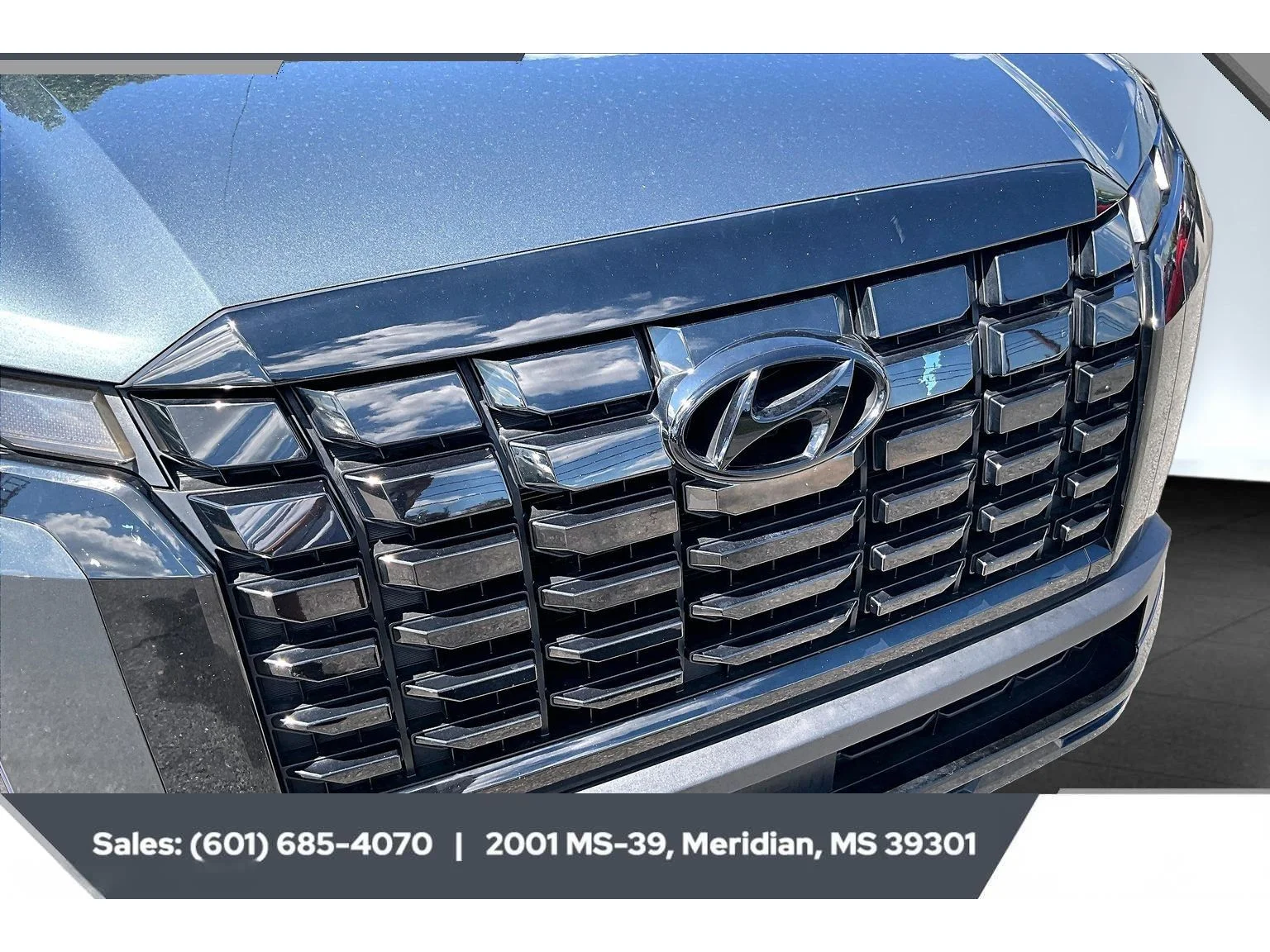 Used 2024 Steel Graphite Hyundai XRT image 22
