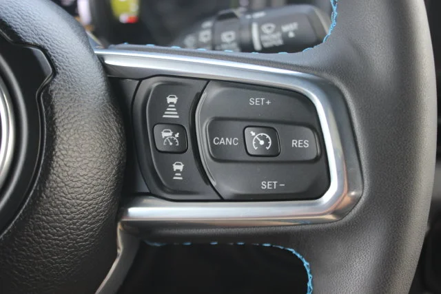 Used 2024 Black Jeep High Altitude 4xe image 17