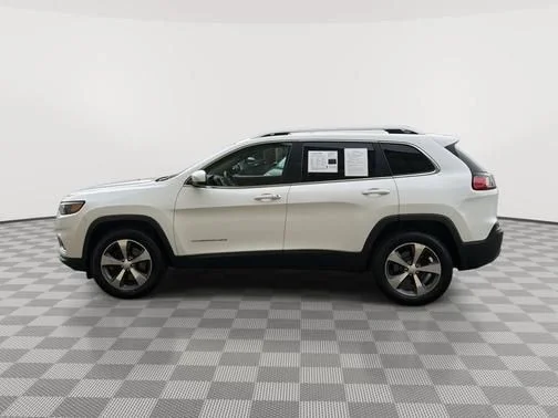 Used 2019 White Jeep Limited image 6