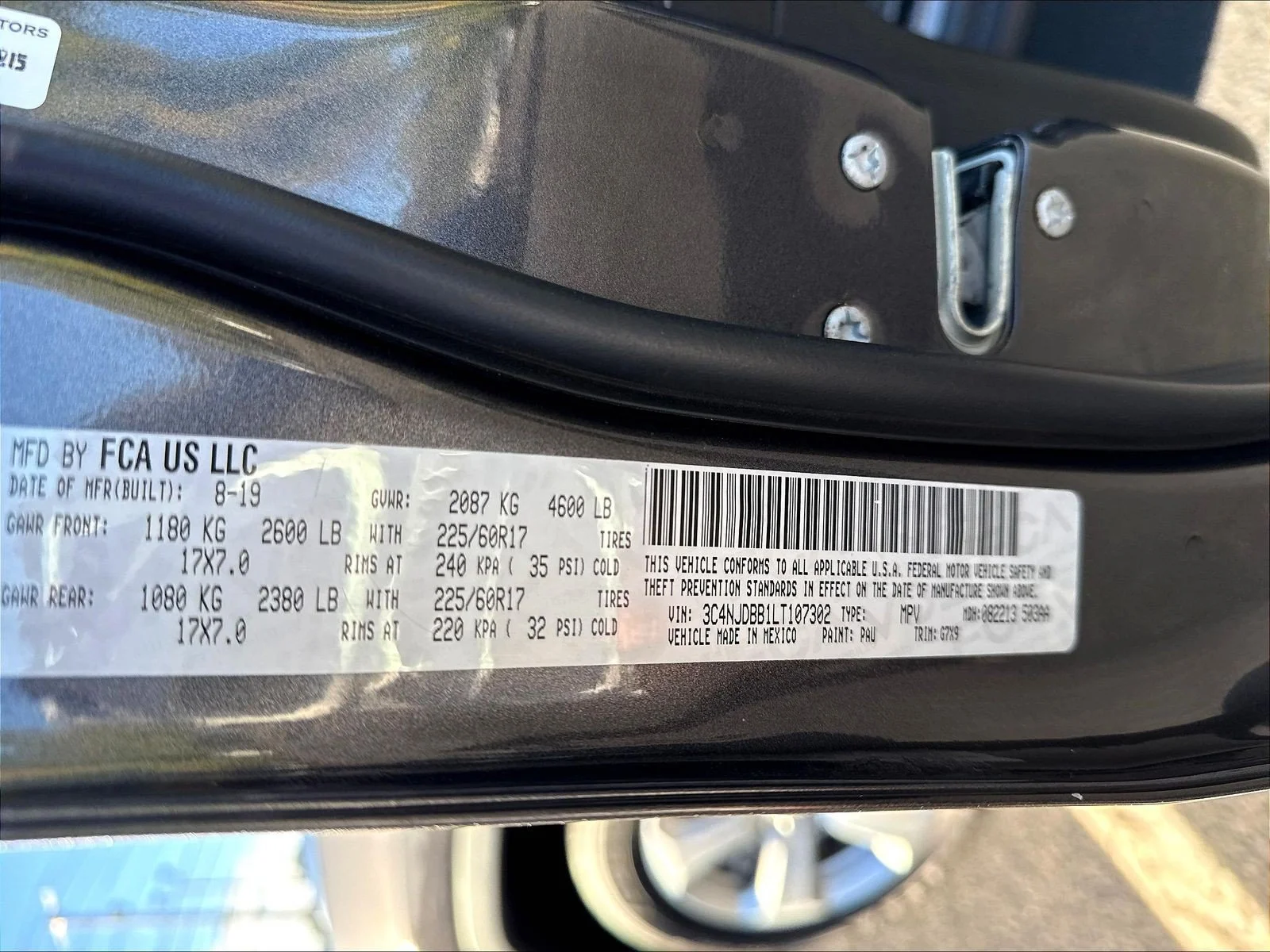 Used 2020 Crystal Metallic Jeep Latitude image 20