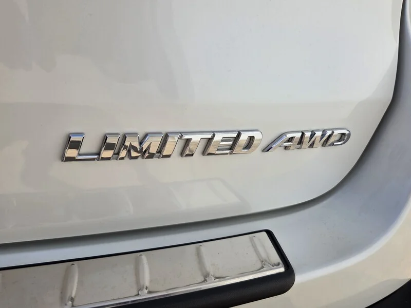 Used 2018 Blizzard Pearl TOYOTA LIMITED PLATINUM V6 AWD image 18