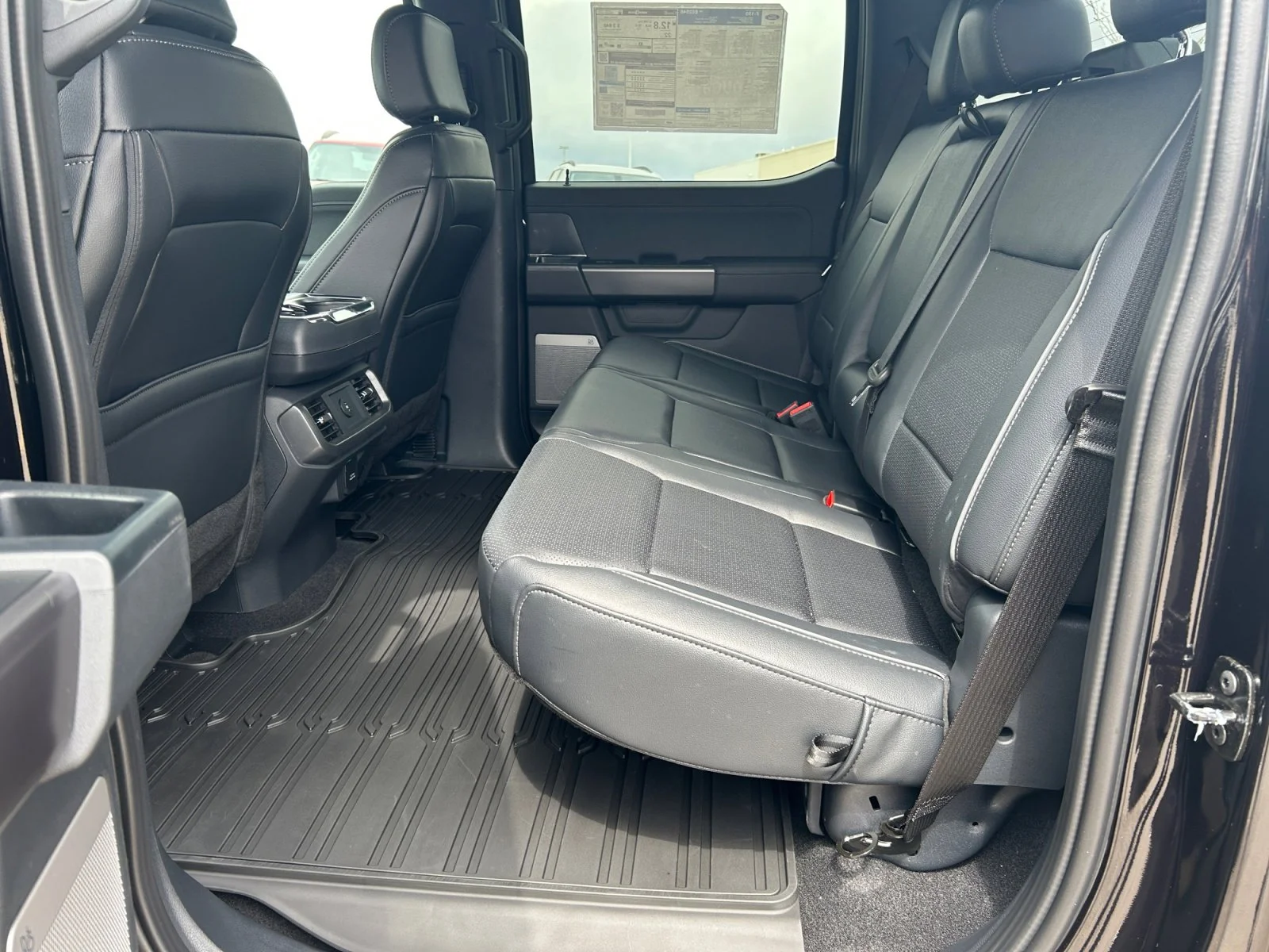 New 2026 Agate Black Metallic Ford Lariat image 18