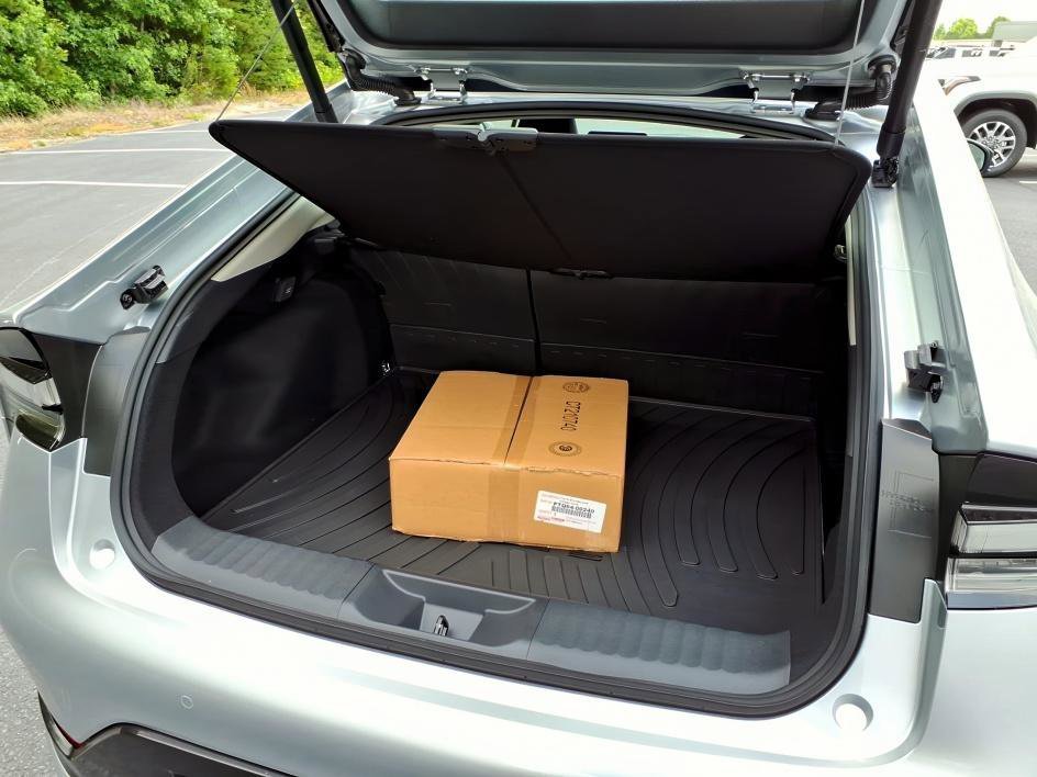 New 2026 Cutting Edge Toyota XSE Premium image 4