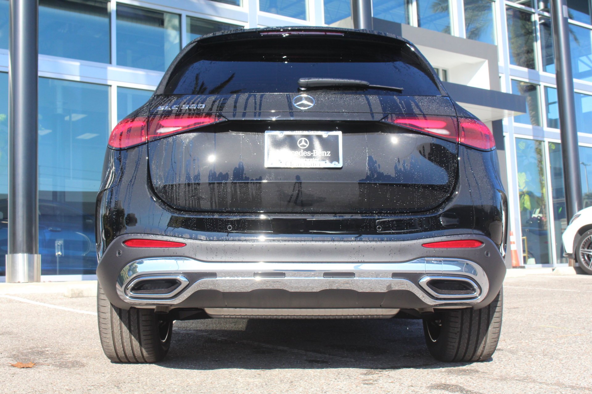 New 2026 Black Mercedes-Benz GLC 300 image 5