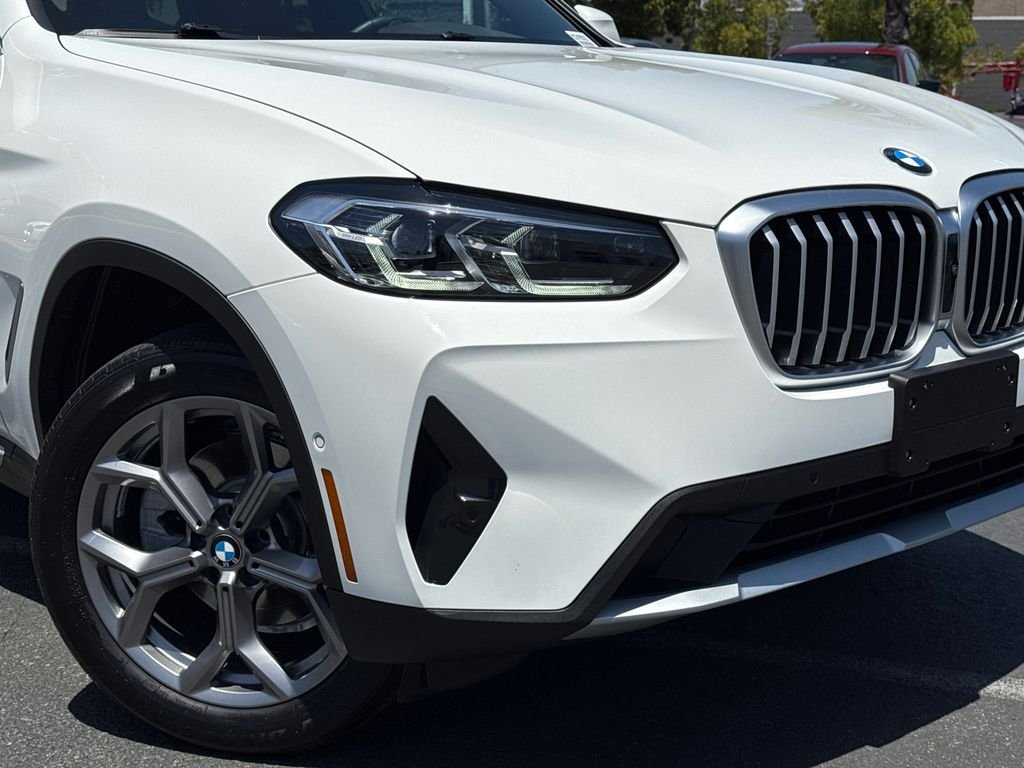 Used 2024 White BMW sDrive30i image 6